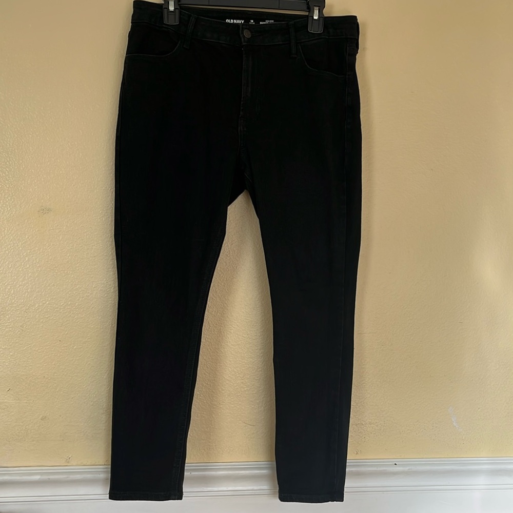 Old Navy high rise super skinny